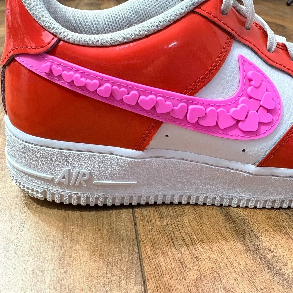 Nike Air Force 1 Low Valentine Day Sneakers Pink & White Hearts Youth Size 6.5